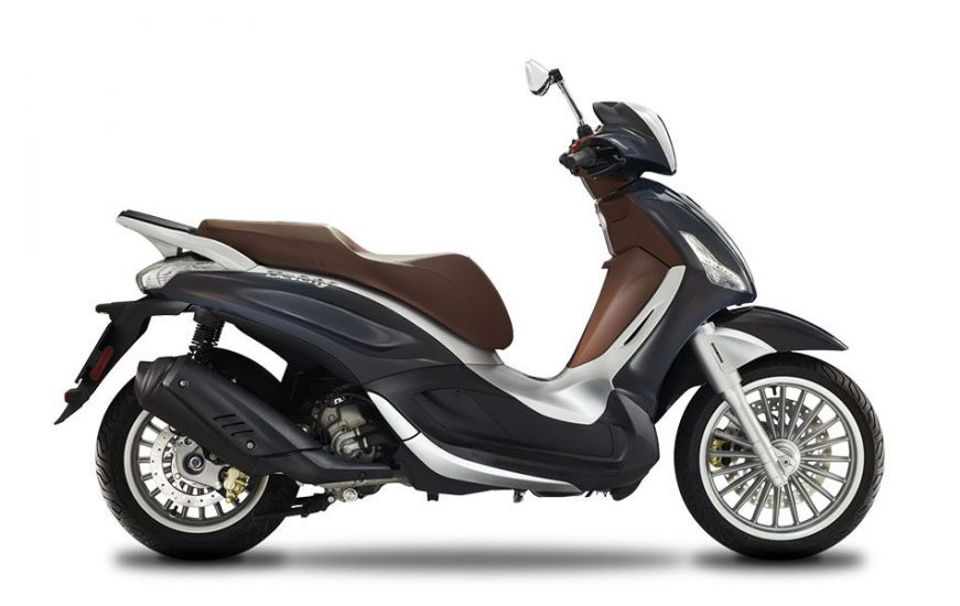 Beverly 300 ABS ASR-LATERAL-DERECHO-